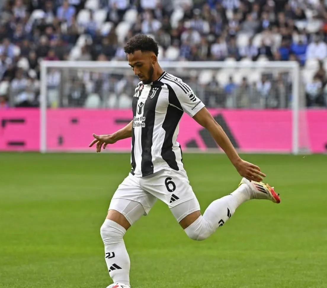 AYX APP凯恩赛事官方发布战术调整新规，尤文图斯争议不断！(凯恩政委打星际战士)